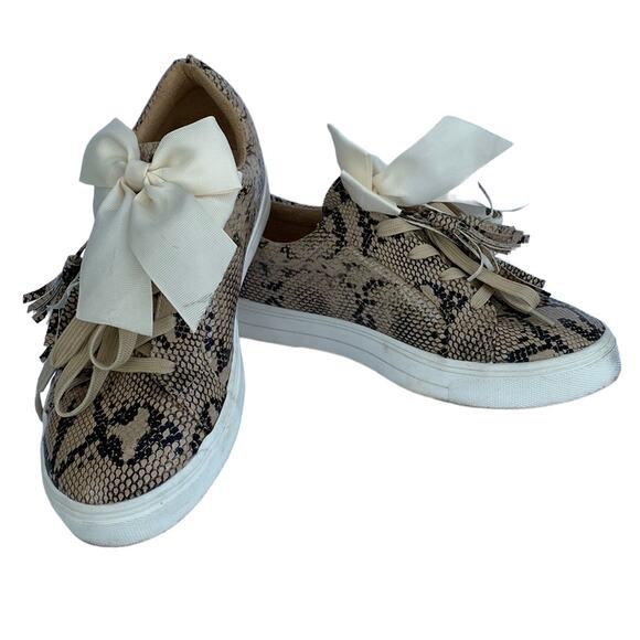 Jolimall Women Cream Snake Print Lace Up Tasseled Now Round Toe Sneakers 9 - Picture 1 of 6